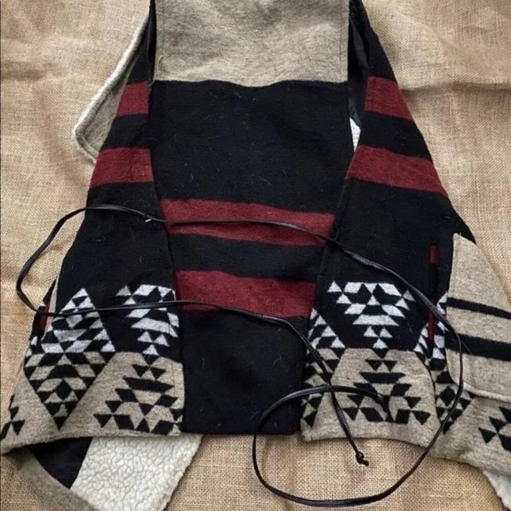 American Rag Cie Womens‎ Bohemian Vest Black Red Cream Tie Waist Size M